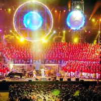 Le spectacle des Fous Chantants à Alès